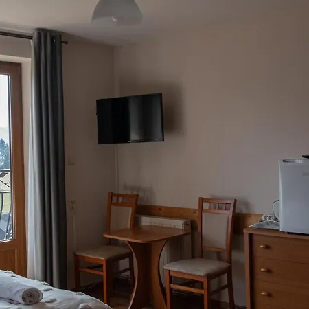 I Z Widokiem Na Tatry Πανσιόν 3*